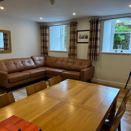 Old School Apartments Highland Club Fort Augustus Esterno foto