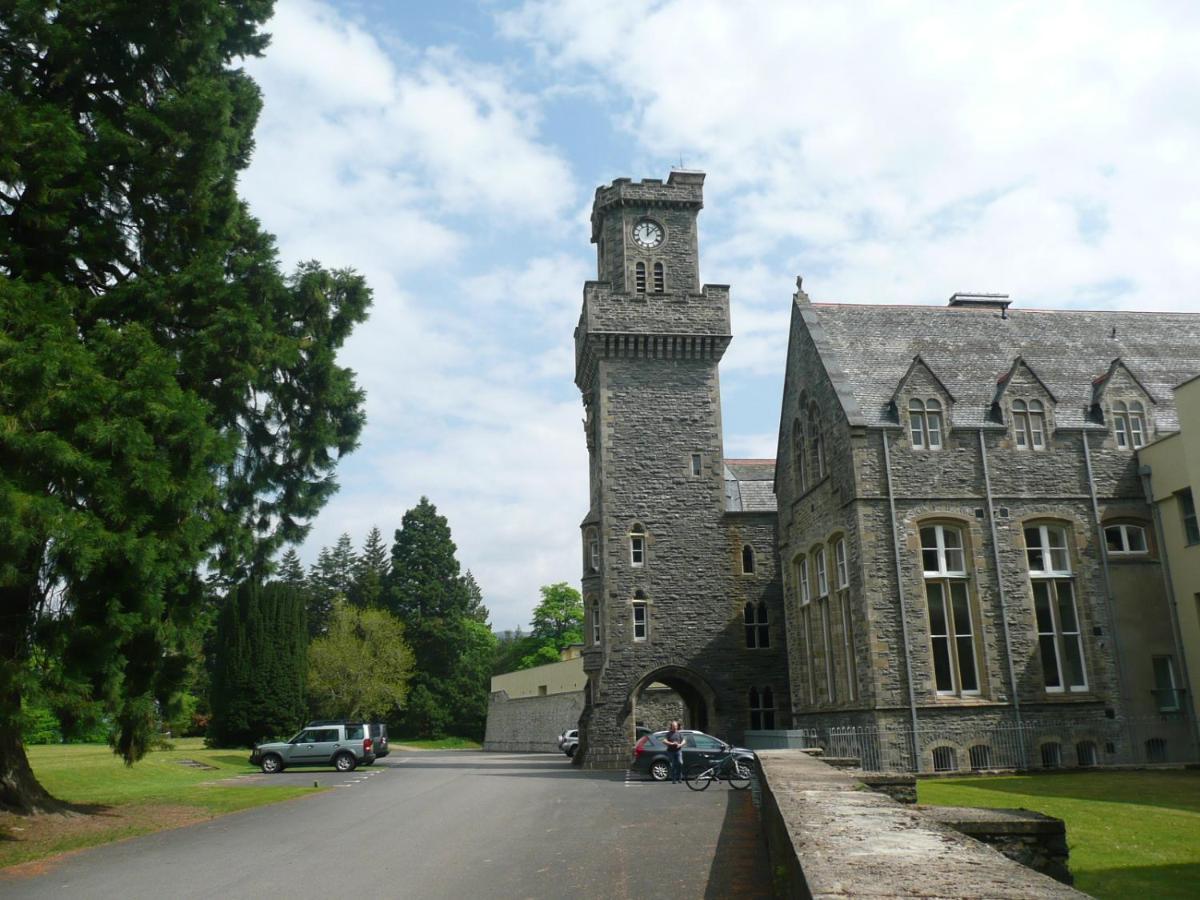 Old School Apartments Highland Club Fort Augustus Esterno foto