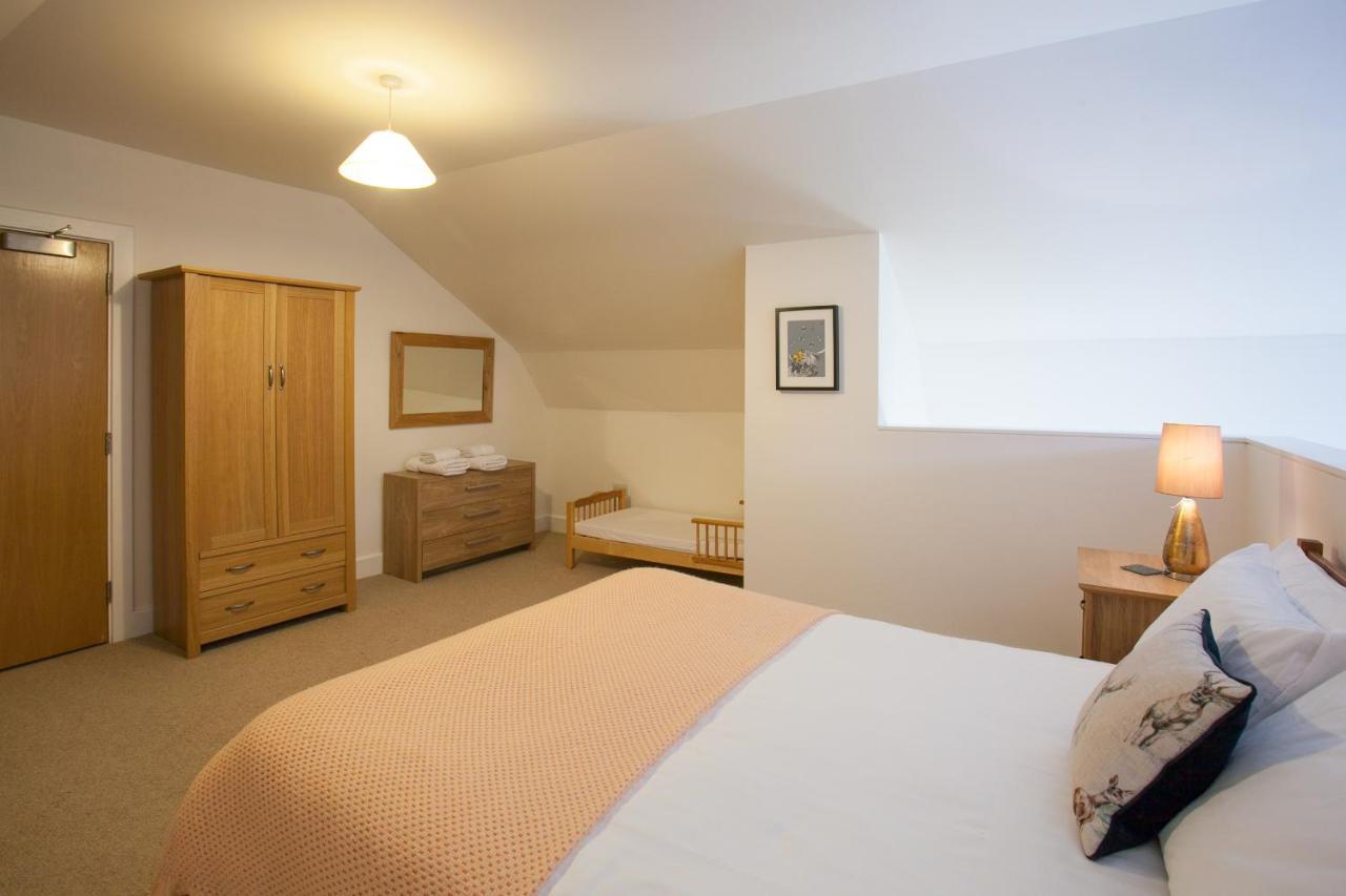 Old School Apartments Highland Club Fort Augustus Esterno foto