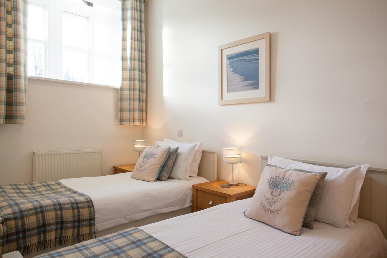 Old School Apartments Highland Club Fort Augustus Esterno foto